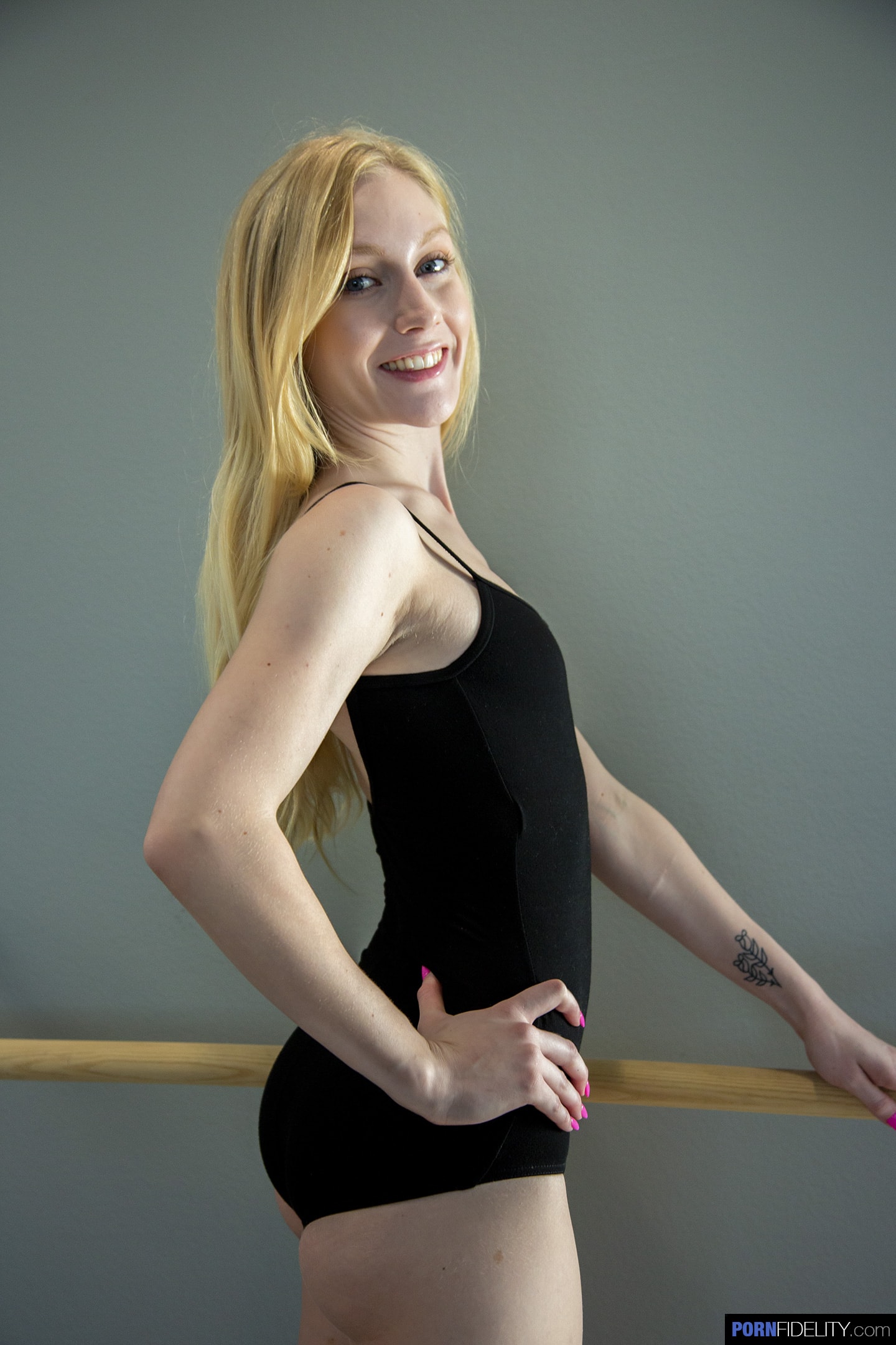 Emma Starletto - Blonde Ballerina | Picture (21)