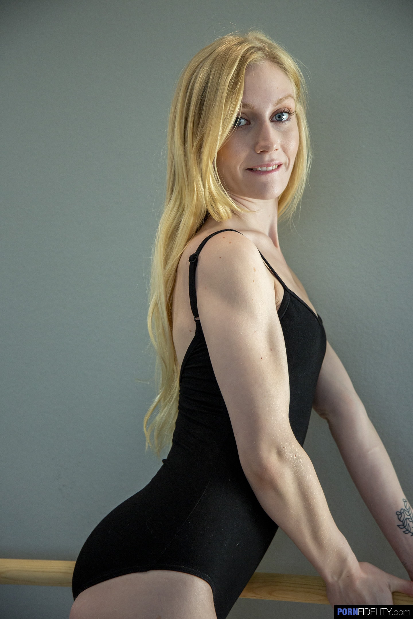 Emma Starletto - Blonde Ballerina | Picture (28)