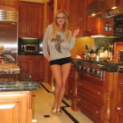 Kelly Madison in 'Dinner and Dessert'