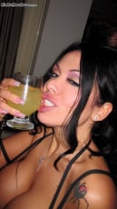 Kelly Madison - Drunken Bastards | Picture (2)