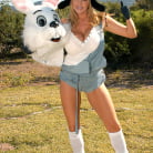 Kelly Madison in 'Shootin' Wabbits'
