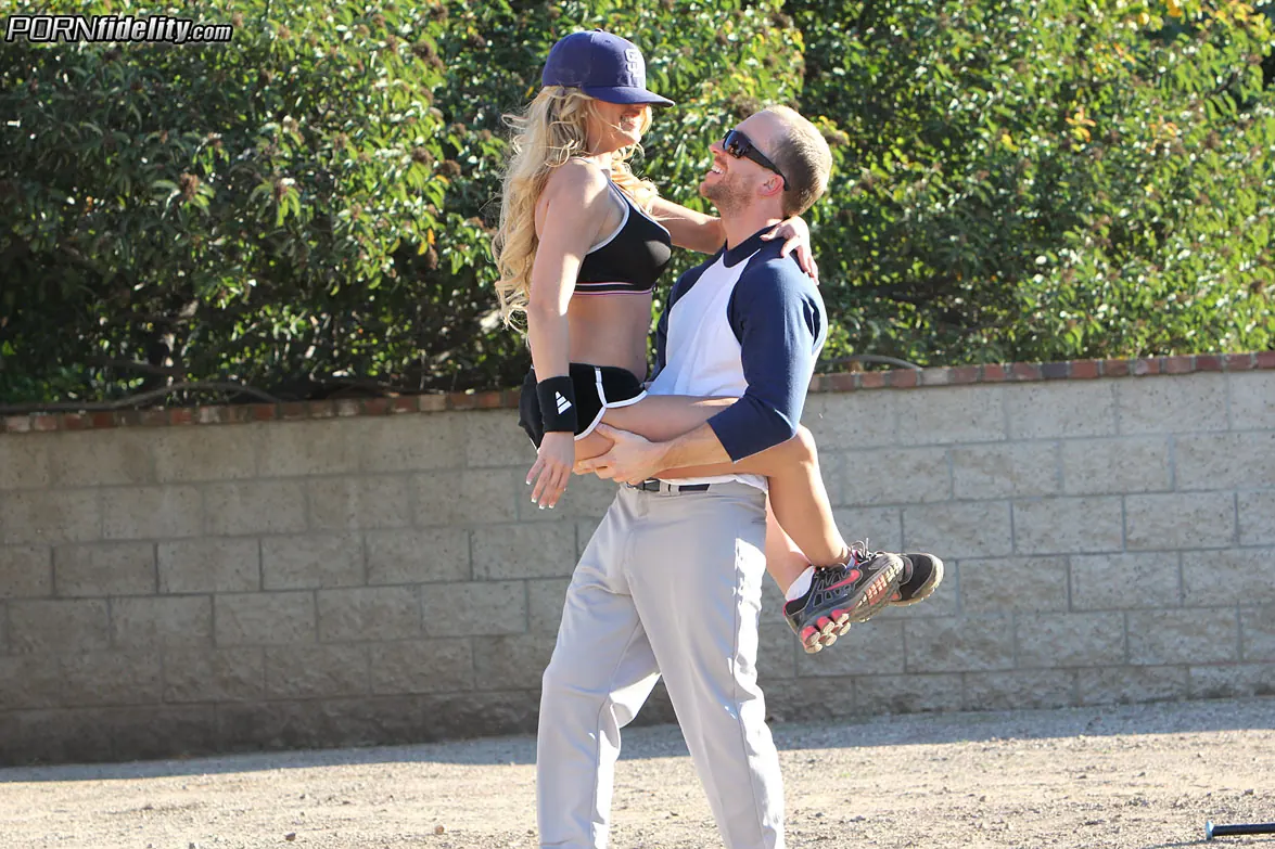 Charisma Cappelli - Anal Baseball | Picture (5)