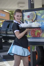 Danni RIvers - Fast Food Girl | Picture (100)