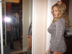 Kelly Madison - Closet Fuckers | Picture (2)