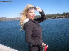 Kelly Madison - Mountain Sex | Picture (3)
